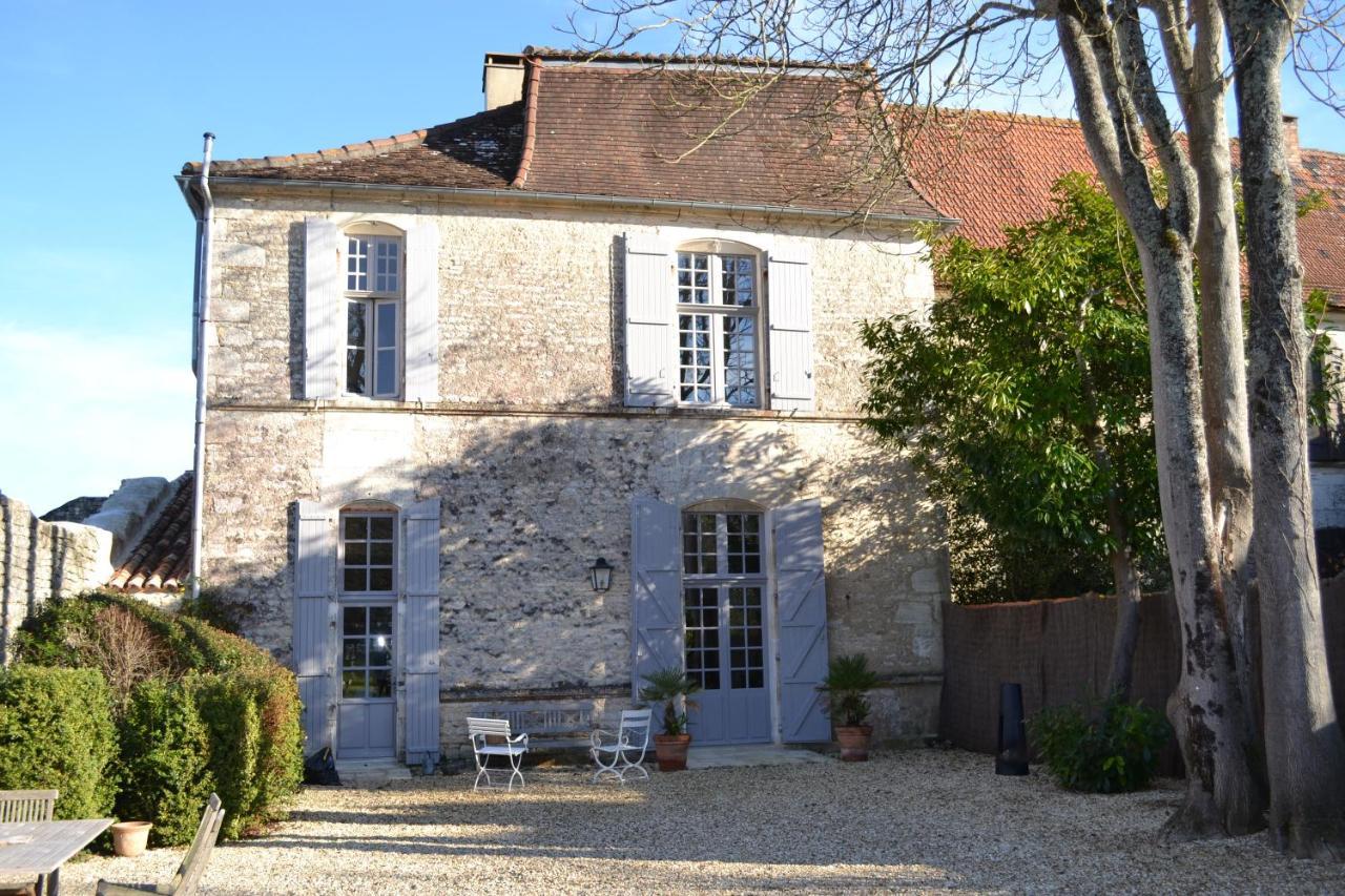 Le Petit Logis Bed and Breakfast Rouillac  Buitenkant foto